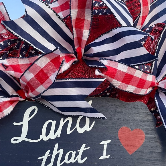 Custom Patriotic 4th of July Wreath - Picture 7 of 9